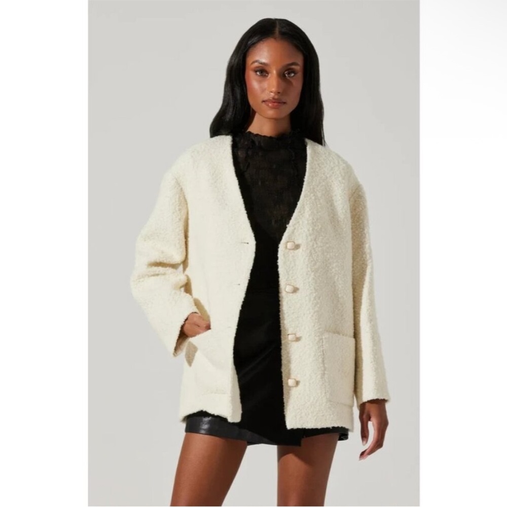 ASTR Maidy Tweed Boucle Textured Blazer Coat in Cream Revolve size small $240 - Picture 9 of 14